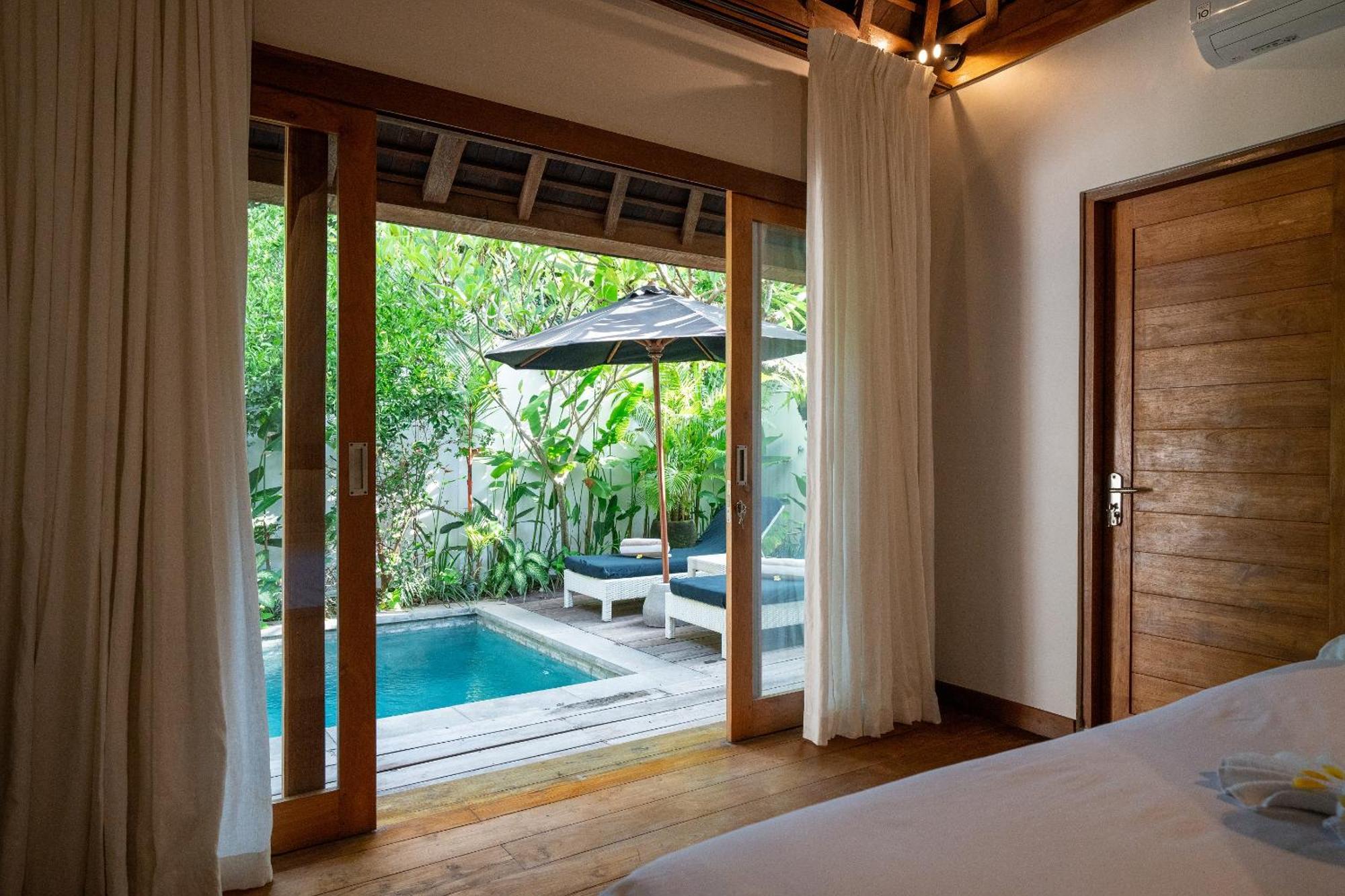 The Gardens Seminyak Otel Dış mekan fotoğraf